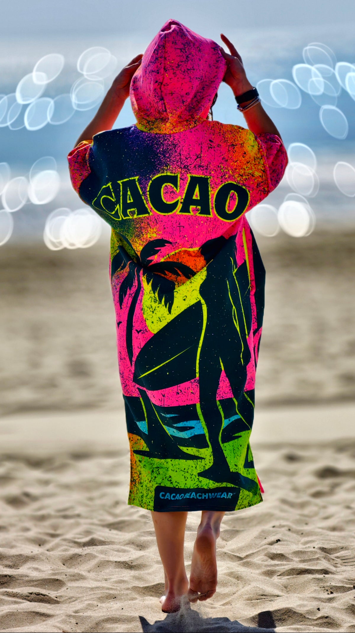Paradise Damen-Strandponcho-Handtuch mit Kapuze, Reißverschluss und Taschen – CACAO Beachwear™
