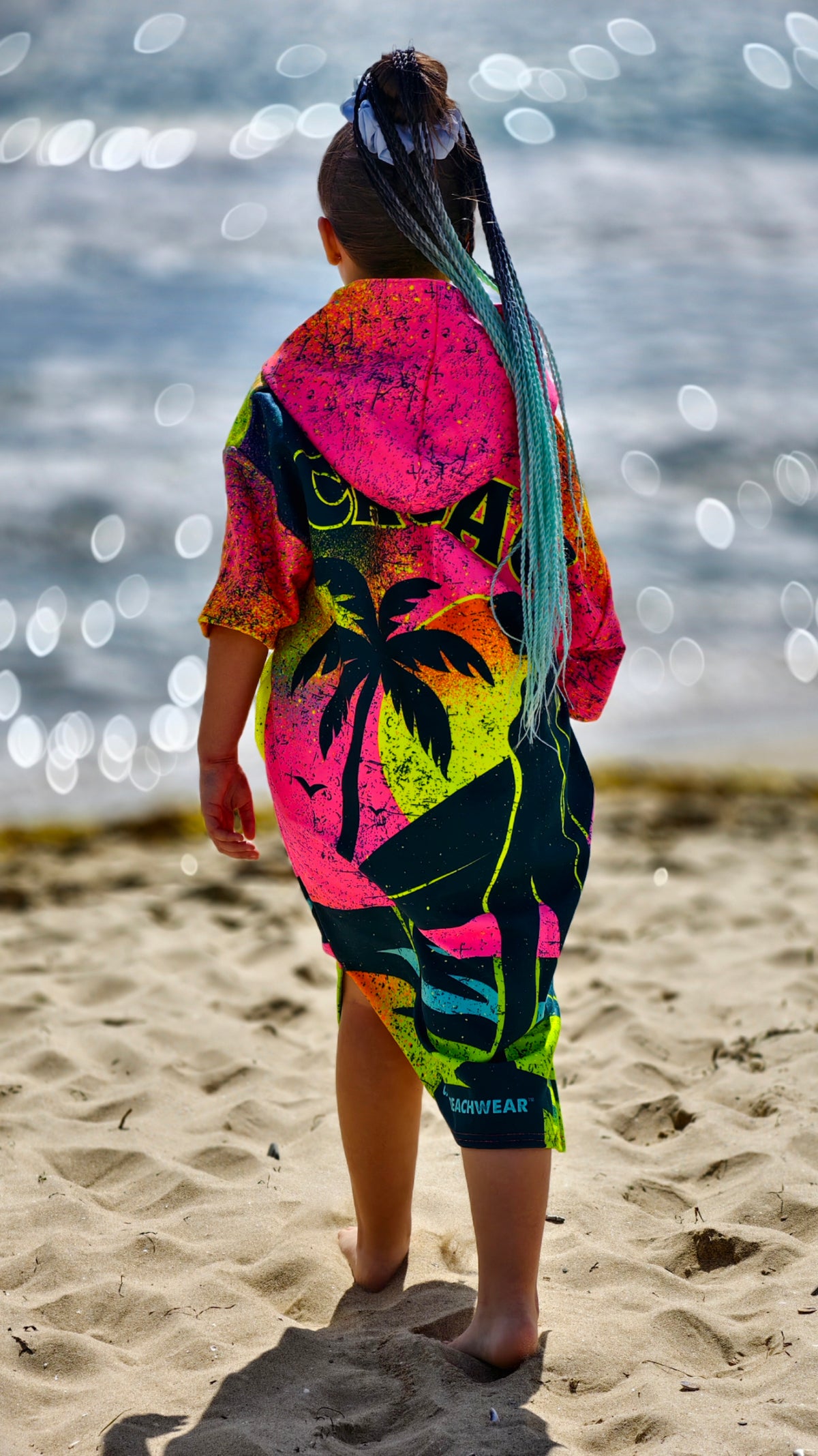 Paradise Kinder-Strandponcho-Handtuch für Mädchen mit Kapuze, Reißverschluss und Taschen – CACAO Beachwear™
