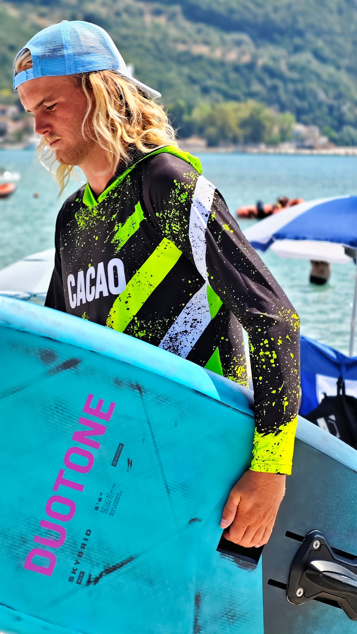Blue Spirit Coral Herren-Rashguard CACAO Beachwear™️ mit UV-Schutz
