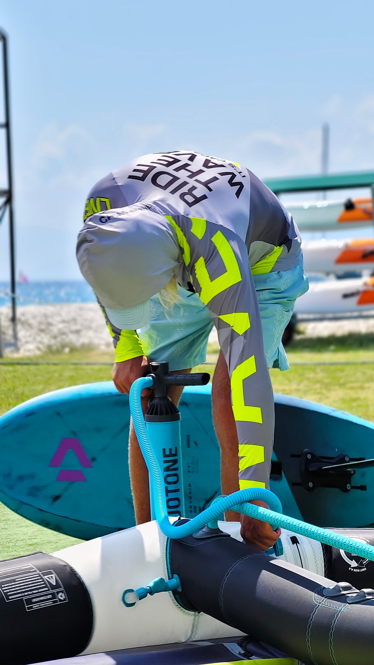 Solar Vibes Herren-Rashguard CACAO Beachwear™️ mit UV-Schutz
