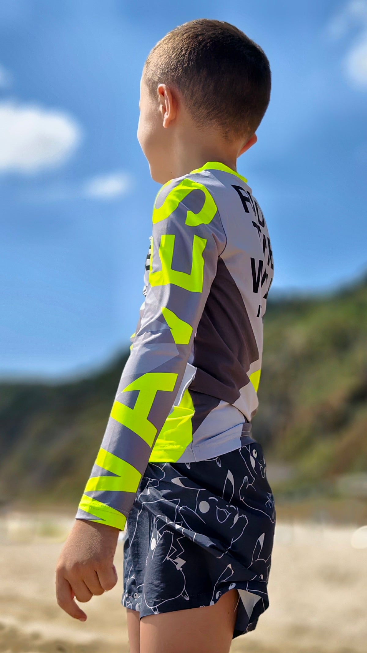 Solar Vibes Kinder-Rashguard CACAO Beachwear™️ mit UV-Schutz
